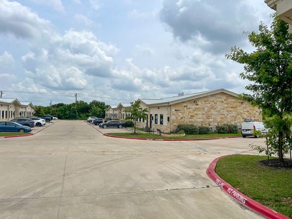 Preview of Industrial space for Rent at 1011 S Heatherwilde Blvd