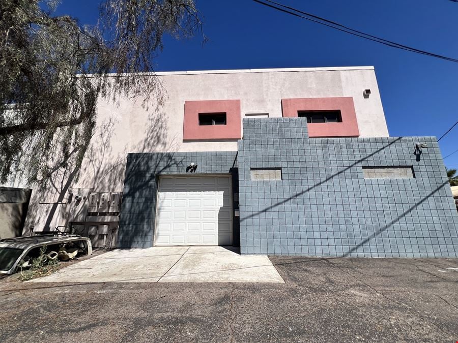 2641 E McDowell Rd