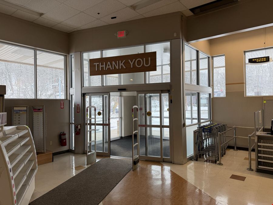 Former Rite Aid For Lease