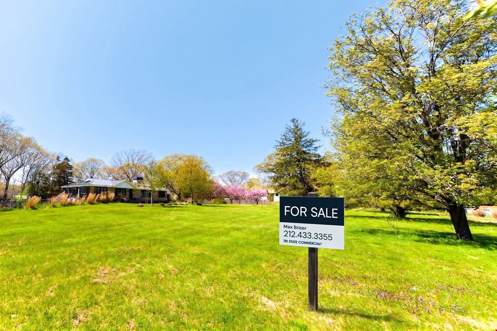 380 Yaphank Middle Island Road | ±5.87 Acre Development Opportunity