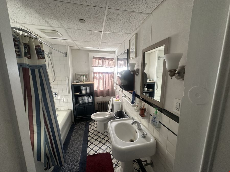 8 Elm St