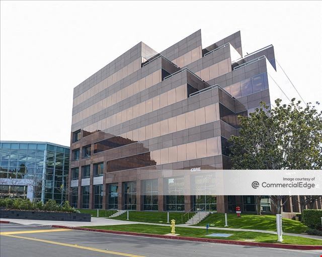Bayview Corporate Center