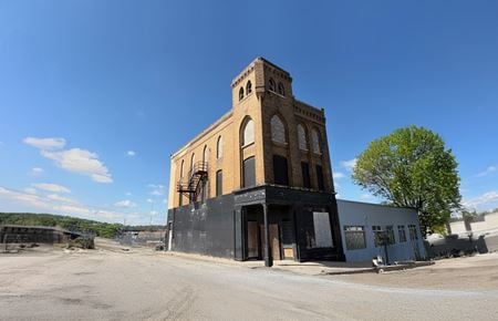 Preview of Industrial space for Sale at 2615 N Street
