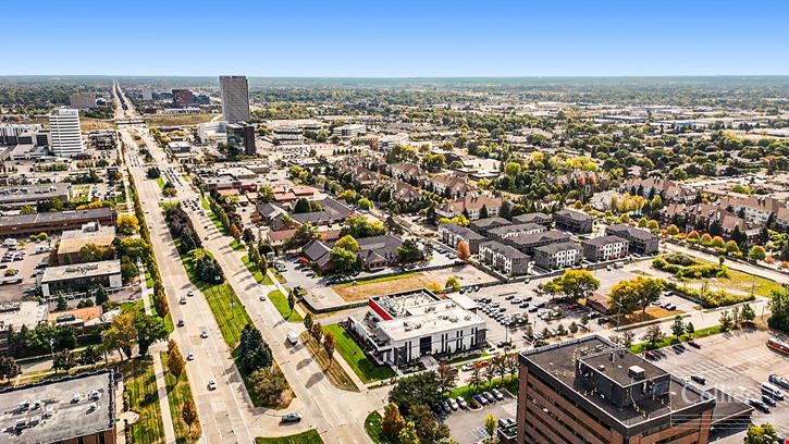 FOR LEASE | Class A Office Building