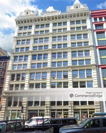 Preview of Office space for Rent at 555 Broadway