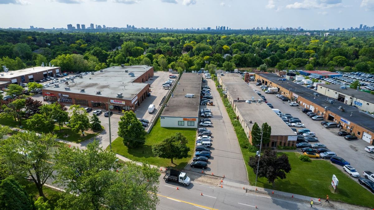 375 John Street, Markham, ON L3T 5W5
