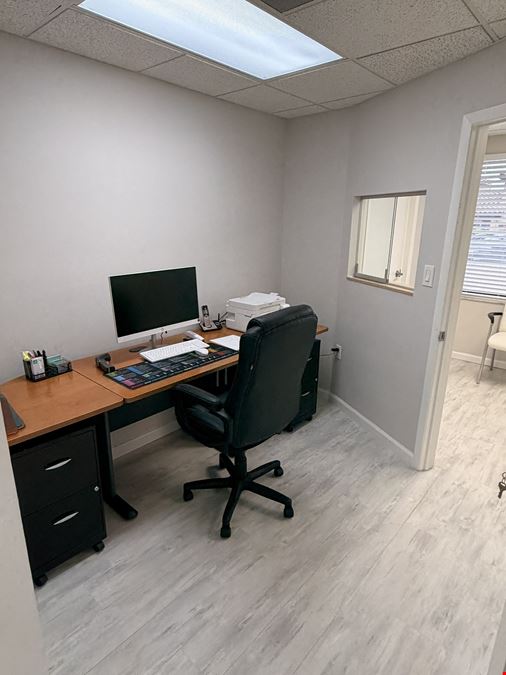 Pine Park Centre- Office Condo