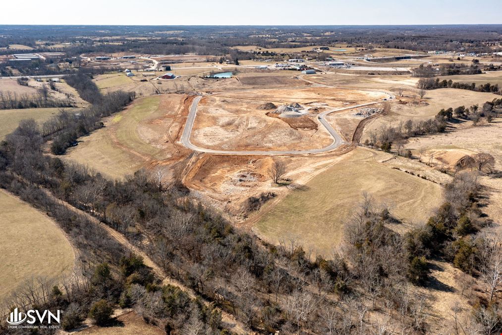 1010 Gilberts Creek Road - Parkway Industrial Center