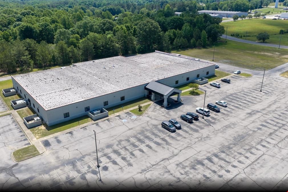 43,756 SF Versatile Flex Campus with Expansion Potential
