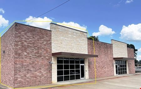 Preview of commercial space at 3010 University Boulevard