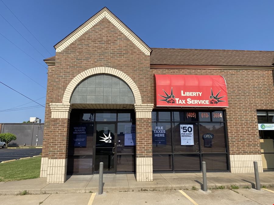 Wilson Pharmacy/Liberty Tax Service