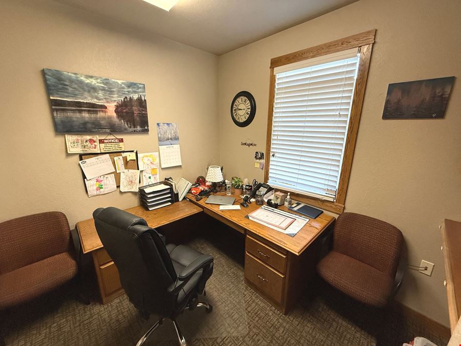 1414 Industrial Dr, Unit B
