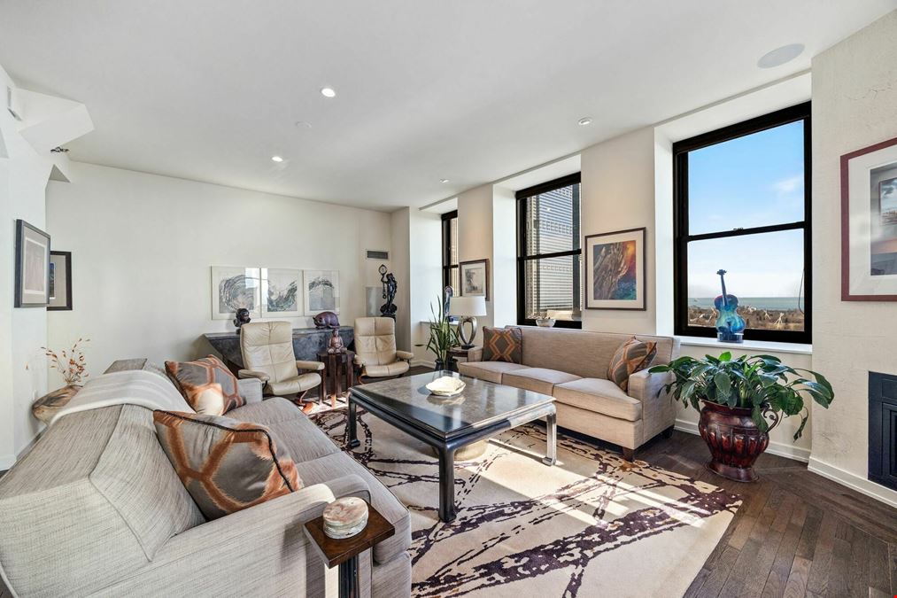 6 N. Michigan Ave #1103