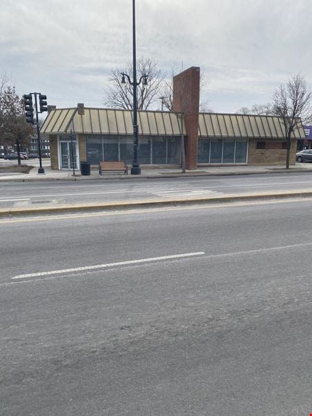 Preview of commercial space at 4835 dempster