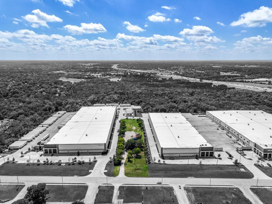 1134 Military Pkwy, Mesquite, TX