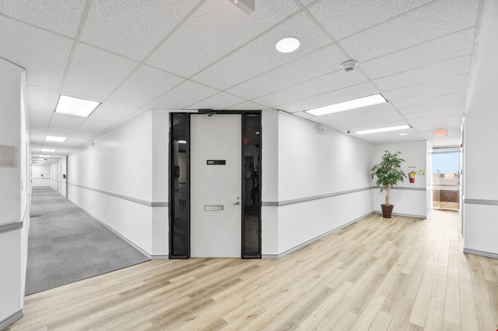 222 E Van Buren Ave