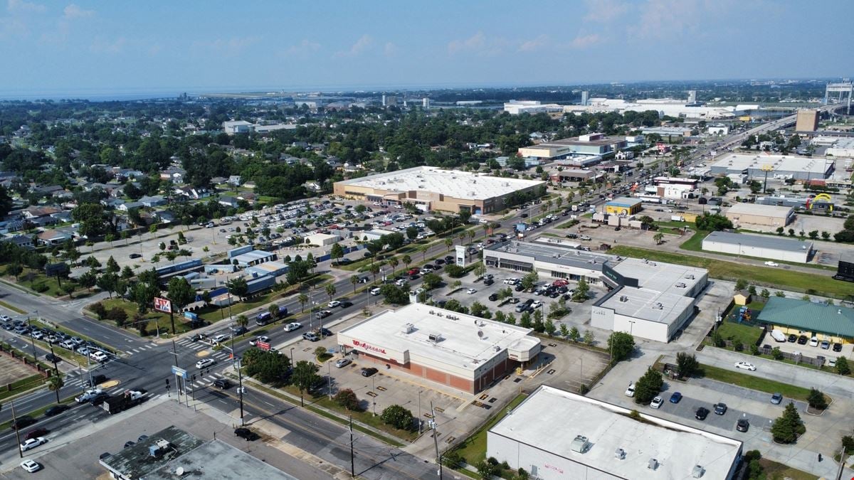 Gentilly Retail Center