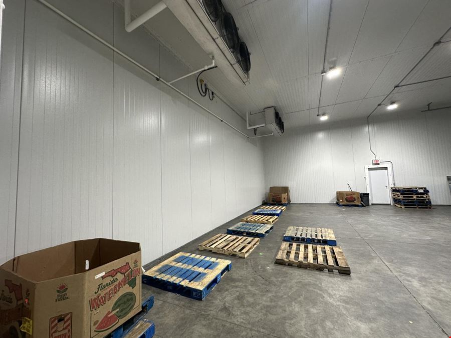 Freestanding Office/Warehouse