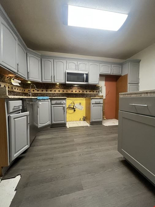 728 Myrtle Avenue, Brooklyn, NY 11205