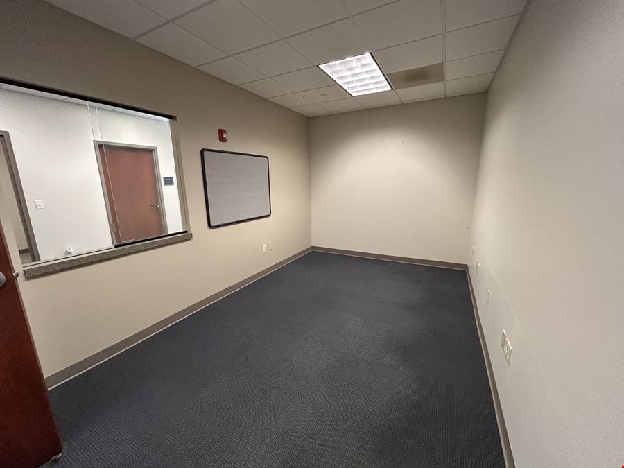PROFESSIONAL OFFICE SPACE EAST BATTLEFIELD