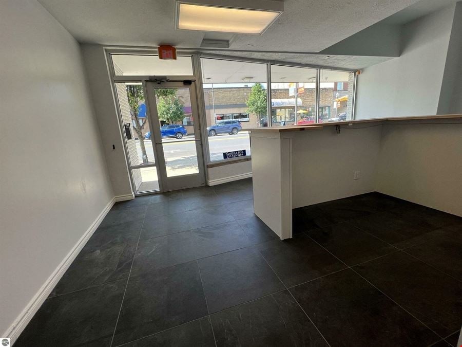 2,510 SF Downtown Retail Building