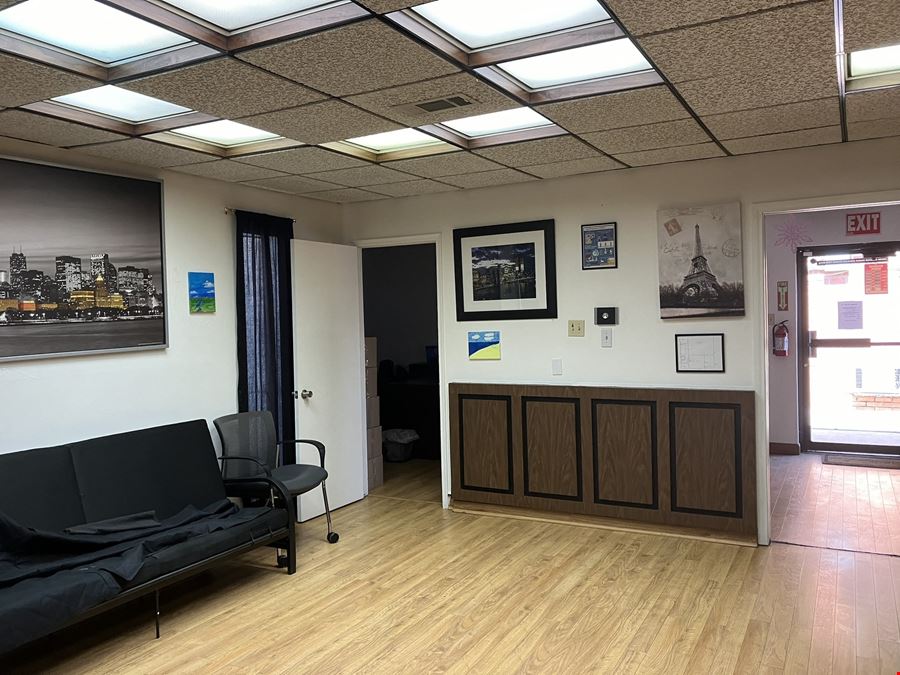 Professional Office with Introductory Rate