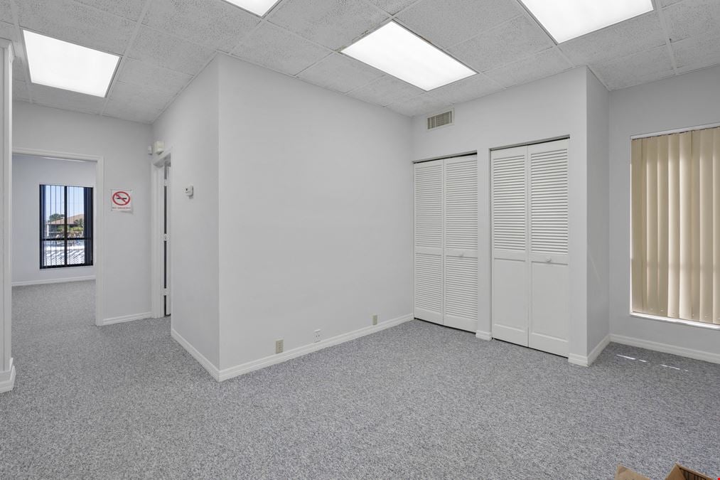 3000 North Atlantic Avenue 202/203