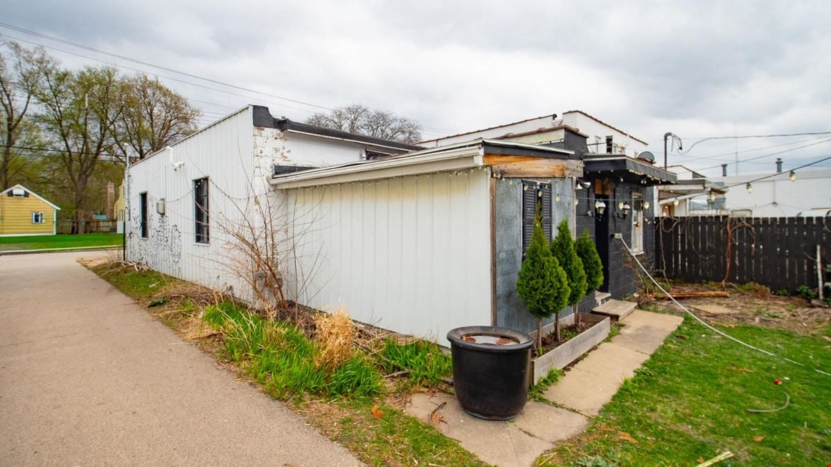 Northwest Creative Studio & Garden Suite