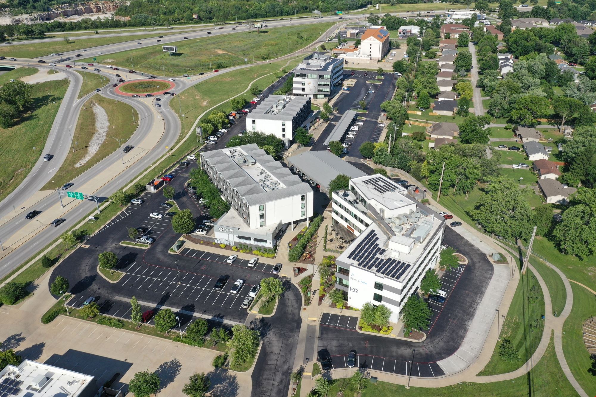 FARMERS PARK - RETAIL OFFICE SPACE