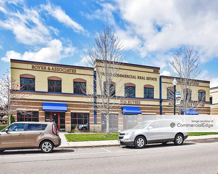 Town Center Office Plaza