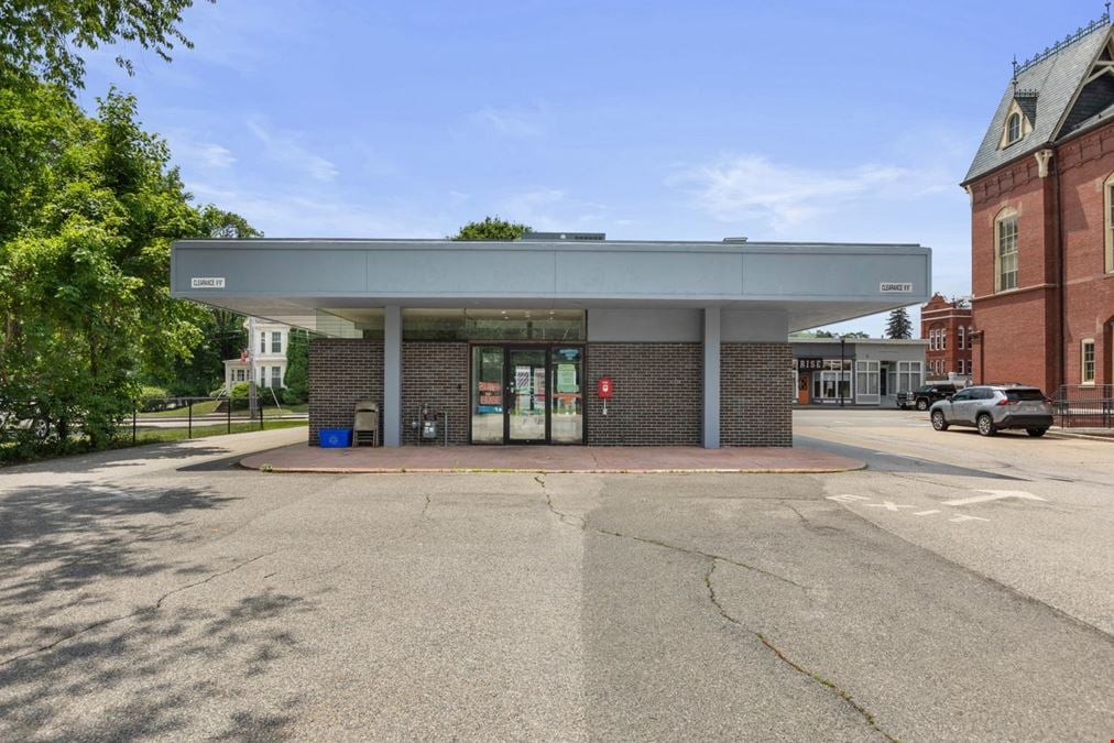 Stand-alone Retail, Office or Restaurant Space for Lease in Merrimac, MA