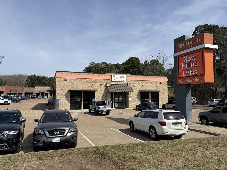 Lindale Station