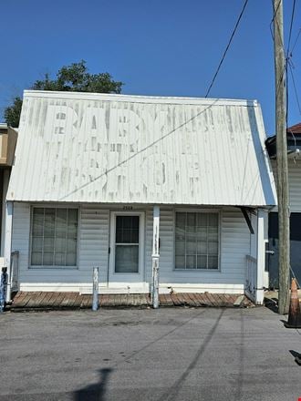 Preview of Retail space for Rent at 2528 Gillespie St