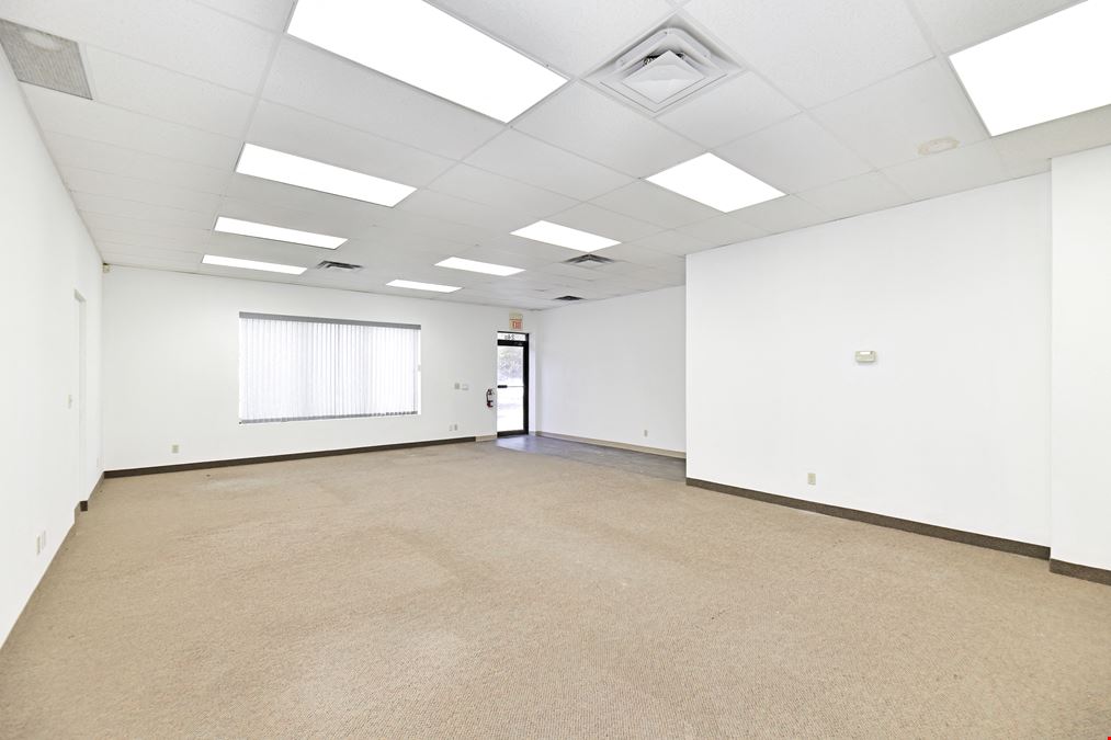 24 MCINTYRE PL UNIT B