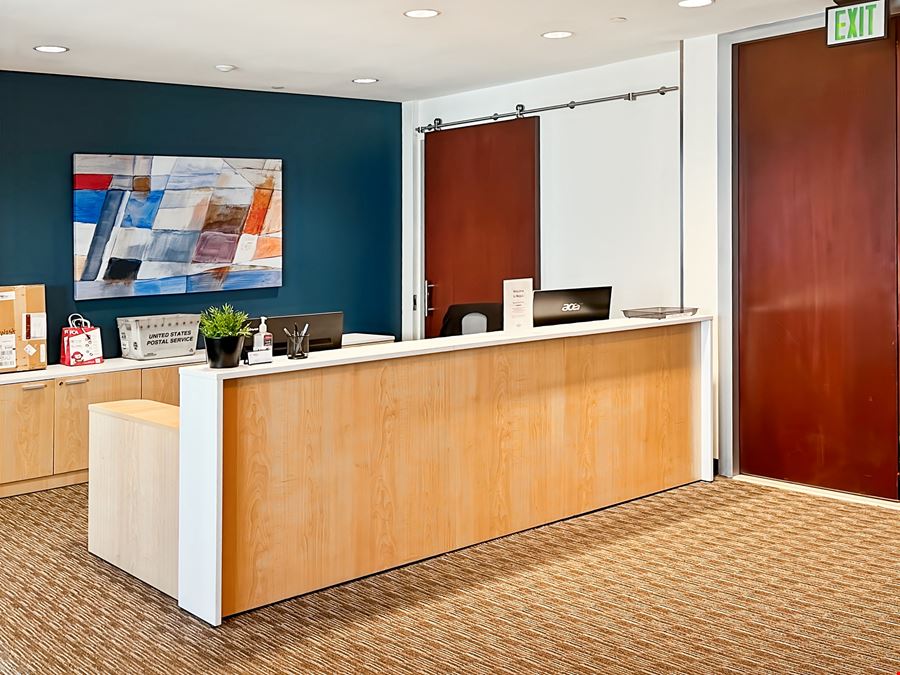 Regus - San Diego - 501 W Broadway