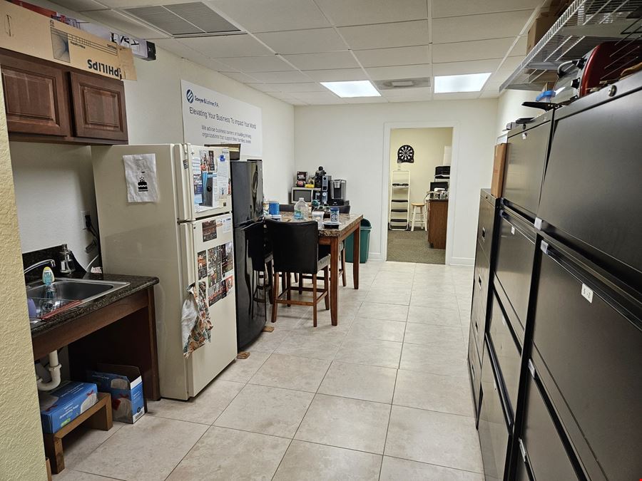 1400 East Oakland Park Boulevard, Ste. 100 & 102