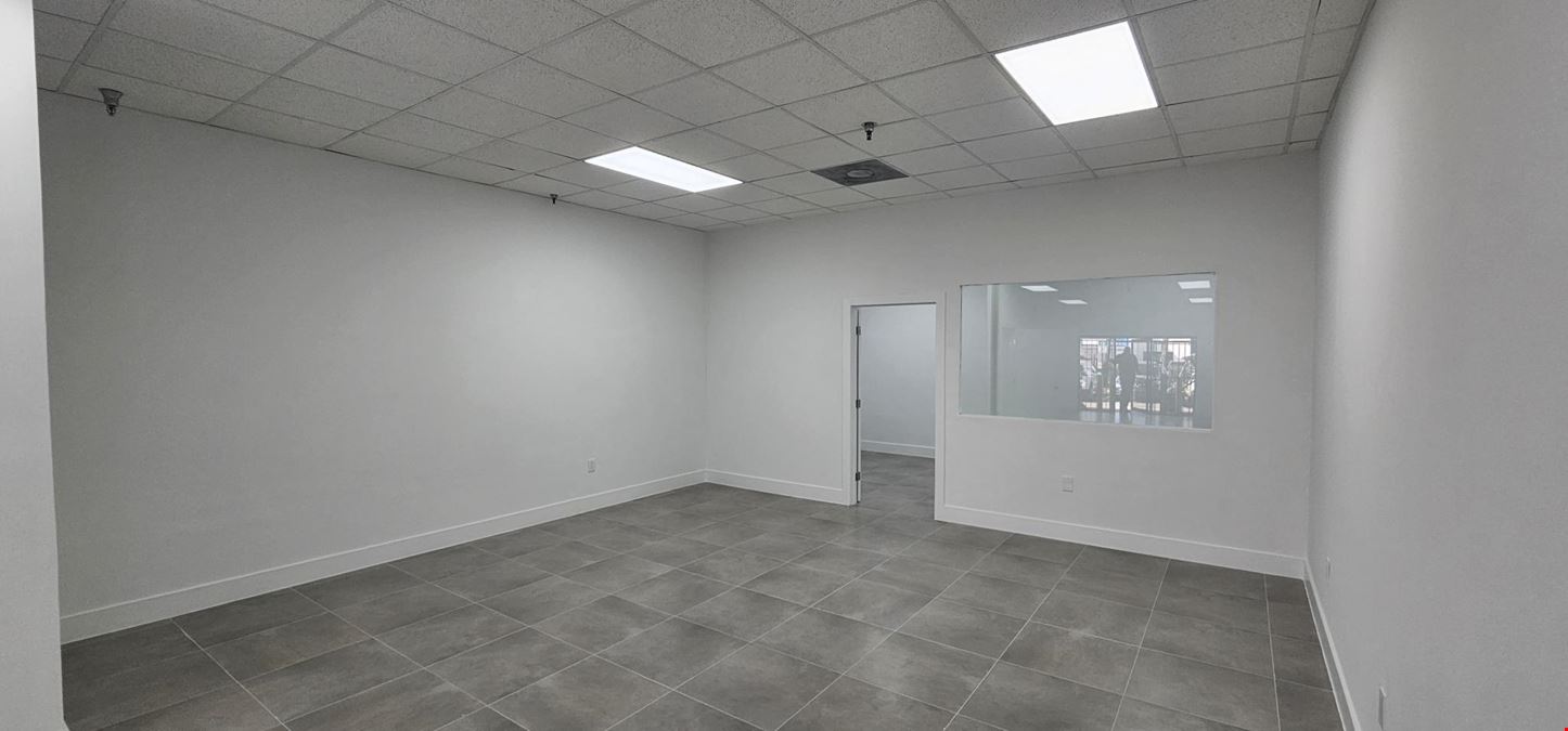 7218 NW 44th St