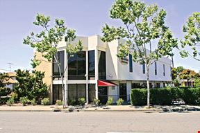 933 MacArthur Blvd., #2E