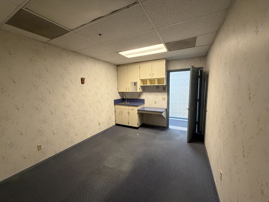 999 S. Fairmont Avenue, Suite 220