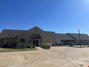 15200 Traditions Blvd