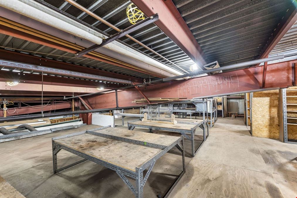 166 W Main Street For Sale