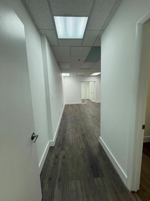 Chase Bank Building | Unit 702