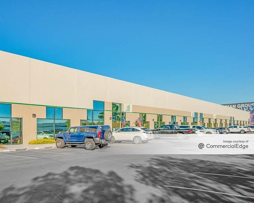 West One Business Center - Bldg. 3