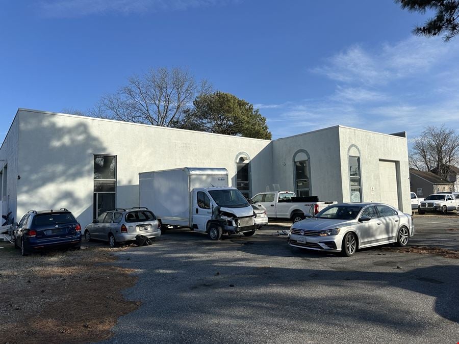 Auto Related / Flex Warehouse for Sale or Lease