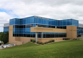 515 N 162nd Avenue - West Dodge Medical Plaza