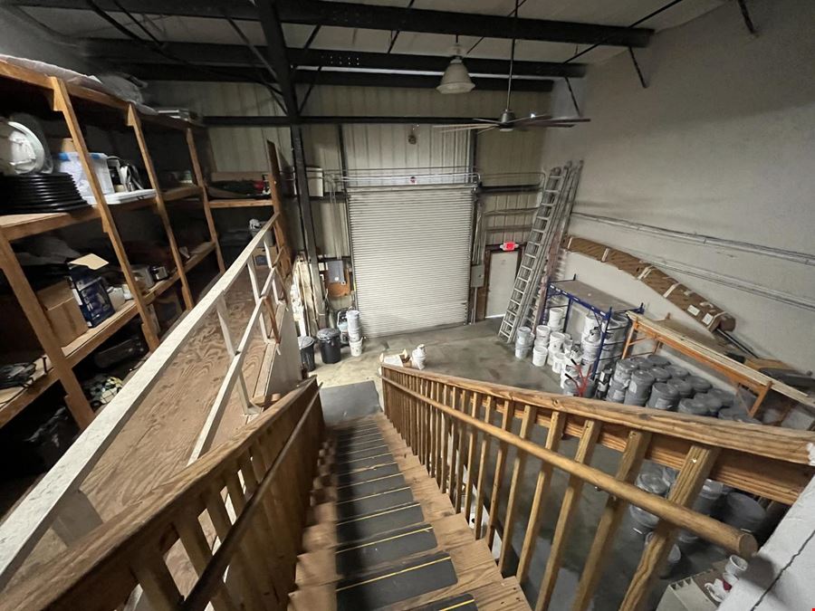 For Sale Industrial 4002 SQ FT Flex unit