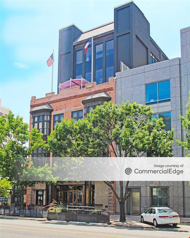 804 Congress Avenue