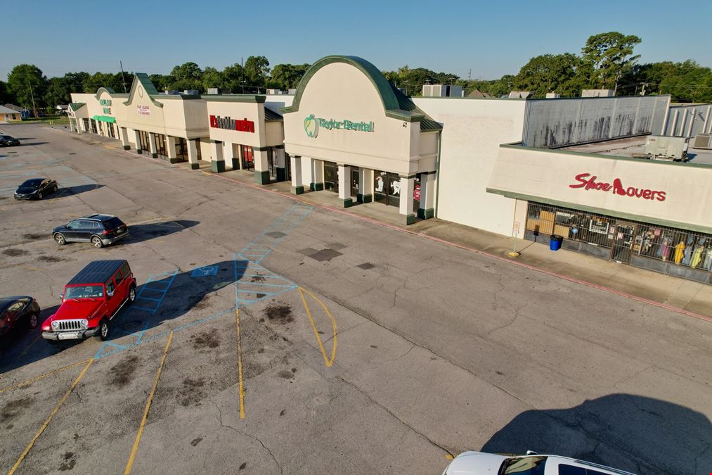 Parkway Plaza