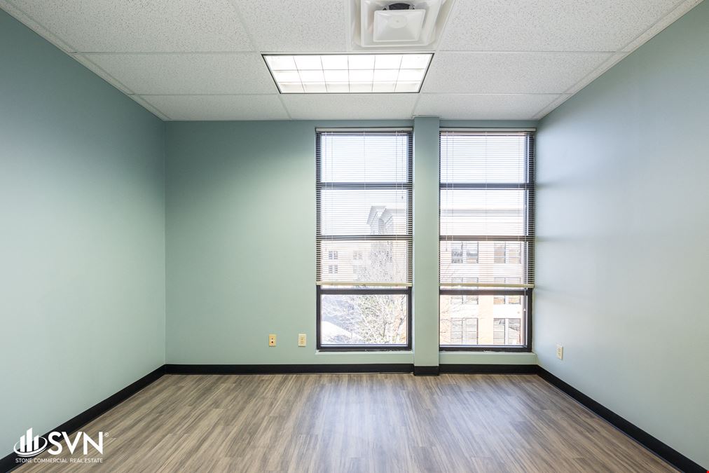 Renovated Beaumont Office For Lease