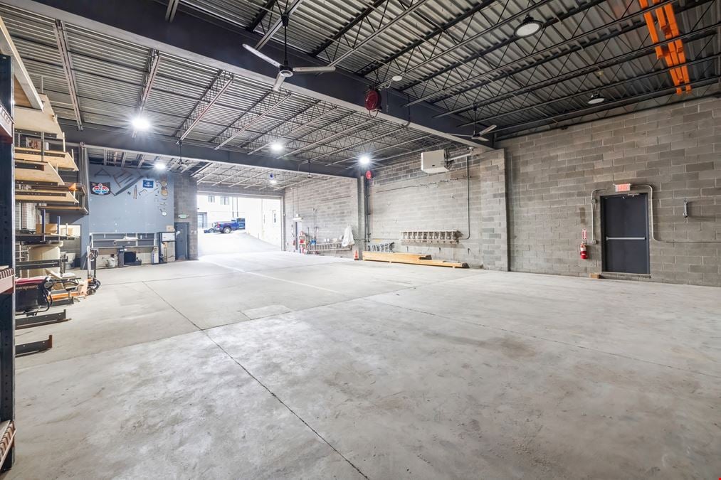 Industrial/Multifamily Investment Property with 16' Ceilings
